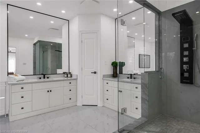 Additional image 16 of 18 Legacy Lane