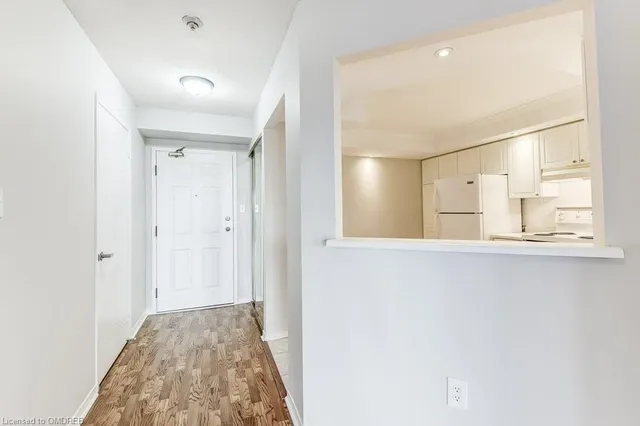 Additional image 15 of 5070 Pinedale Ave Unit 402