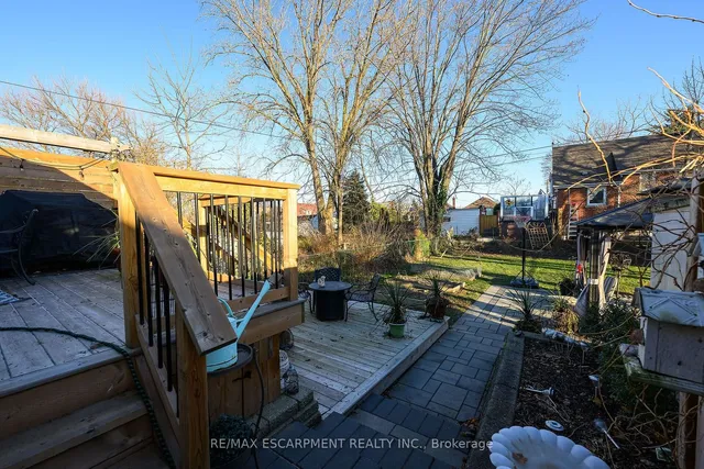 Additional image 33 of 85 Barons Ave