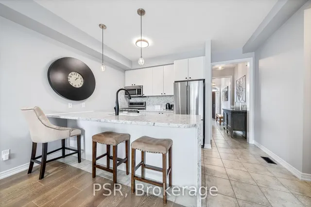 Additional image 10 of 5056 New St Unit 15
