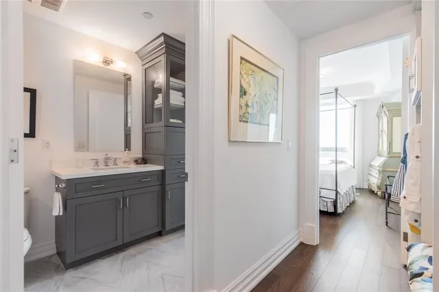 Additional image 35 of 2060 LAKESHORE Rd Unit 1401