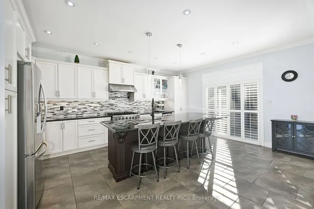 Additional image 6 of 30 ASCOLI Dr
