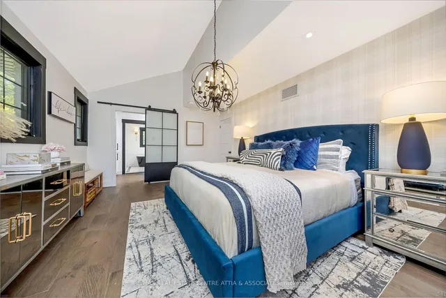 Additional image 14 of 714 Robertson Cres