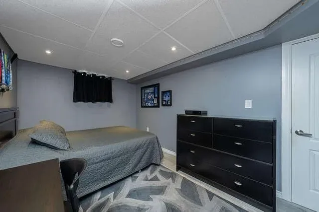 Additional image 36 of 1523 RUSHOLME Cres