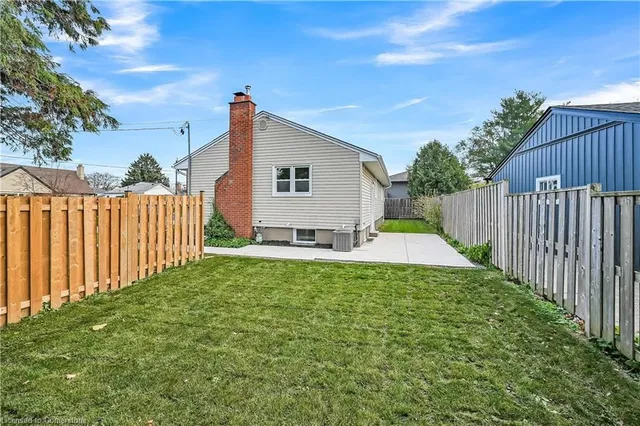 Additional image 7 of 4 James Ave