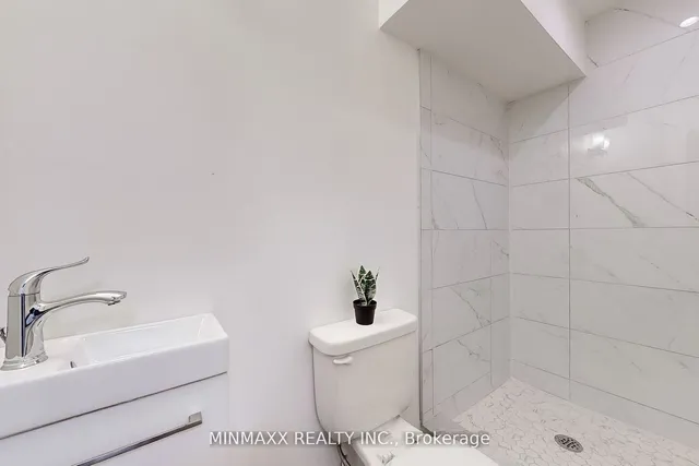 Additional image 28 of 1052 Haxton Hts