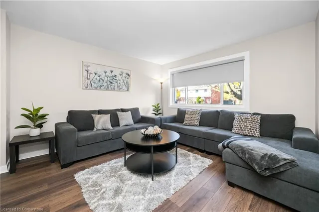 Additional image 6 of 305 East 24th St