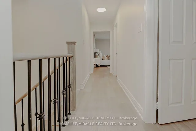 Additional image 8 of 305 fasken Crt