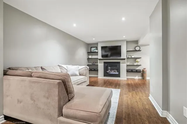 Additional image 29 of 69 Little John Rd