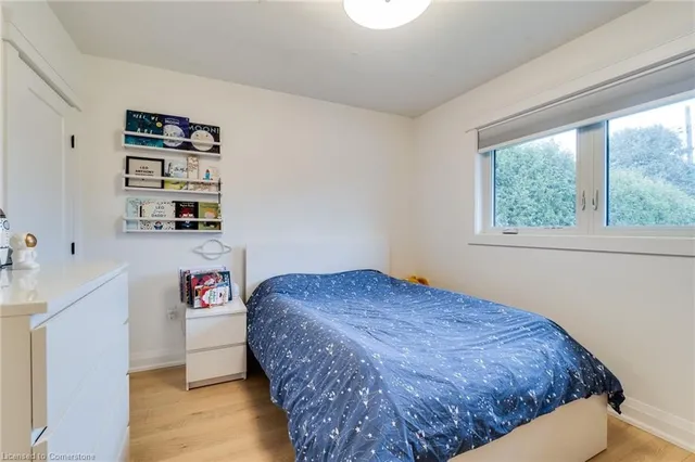 Additional image 29 of 685 Iroquois Ave