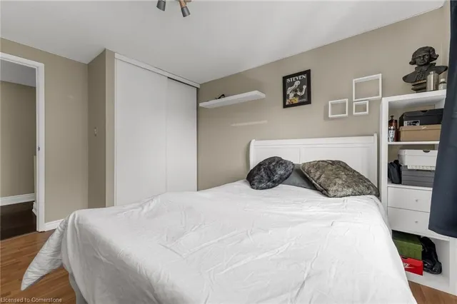 Additional image 14 of 65 Memorial Ave