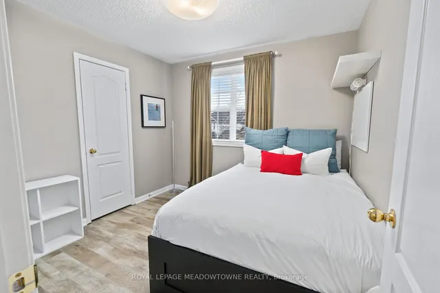 Additional image 24 of 648 Kerr Tr