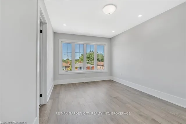 Additional image 17 of 86 Beland Ave