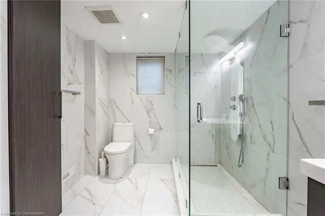 Additional image 22 of 46 Vesper Crt
