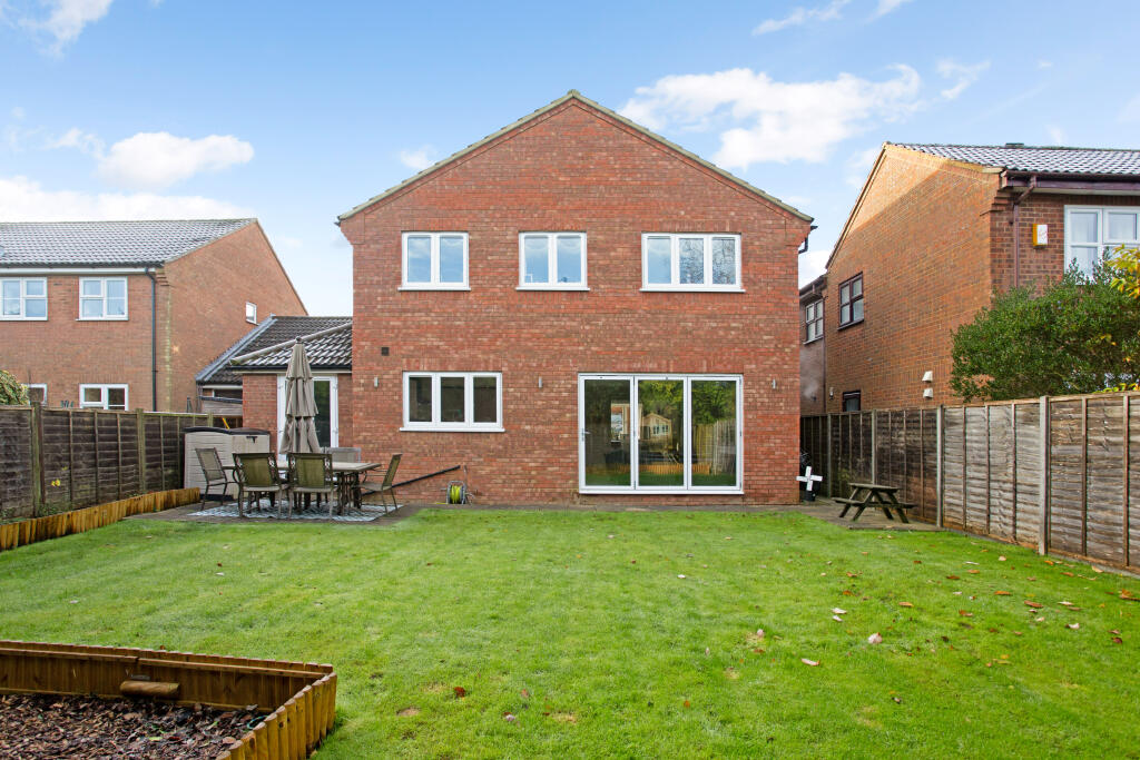 Additional image 19 of Crosspaths, Harpenden, AL5