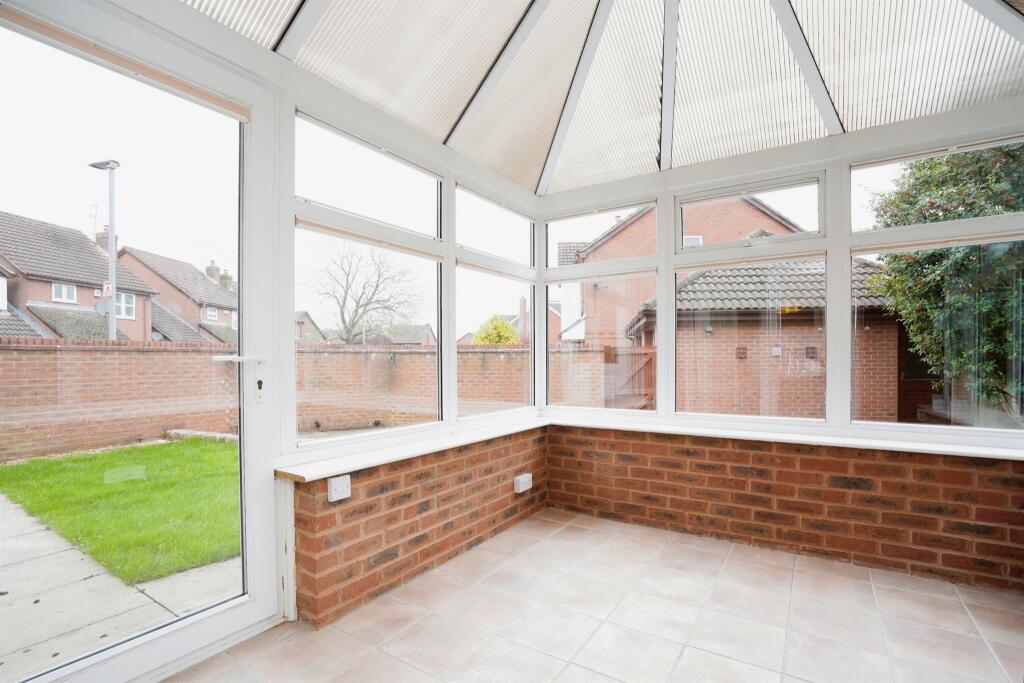 Additional image 7 of Bewdley Close, Harpenden