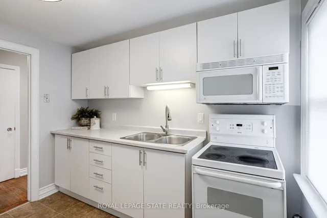 Additional image 17 of 15 Empress Ave