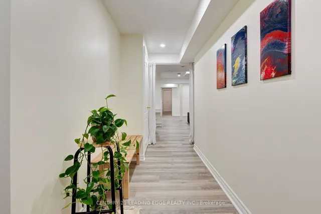 Additional image 15 of 222 Fellowes Cres Unit 17