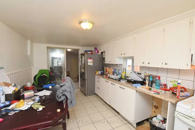 Additional image 7 of 160 Sanford Ave