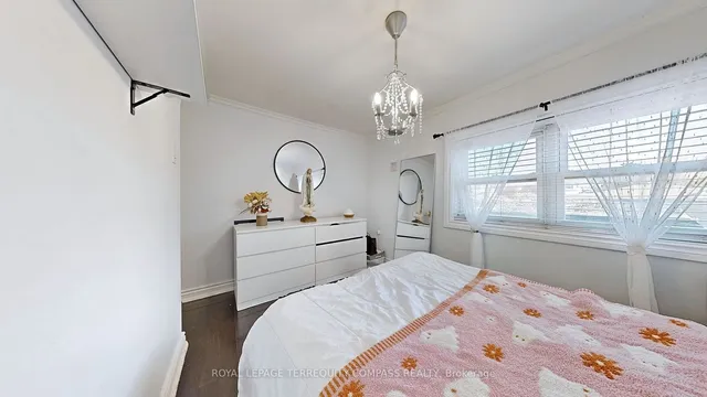 Additional image 24 of 23 Failsworth Ave