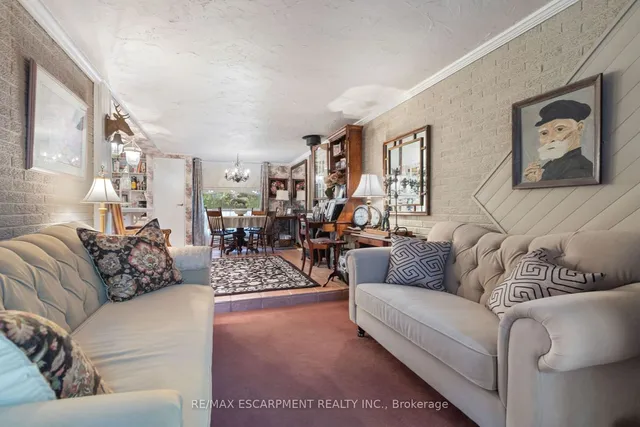 Additional image 32 of 53 Lovers Lane