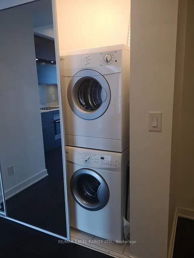 Additional image 6 of 170 Sumach St Unit 1305