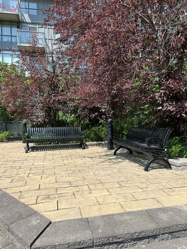 Additional image 26 of 38 Joe Shuster Way Unit 318