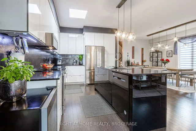 Additional image 9 of 1192 Raspberry Terr