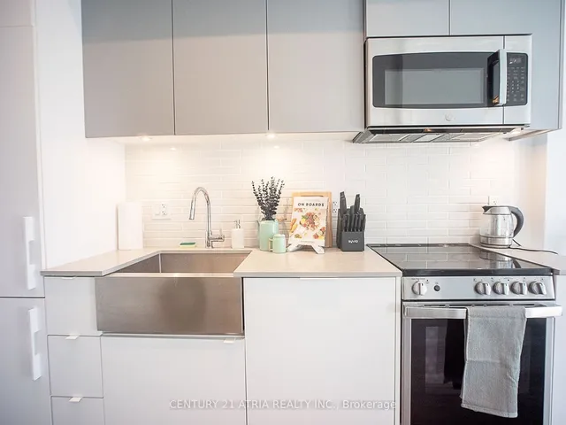 Additional image 8 of 270 Dufferin St Unit 212