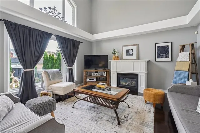 Additional image 11 of 12 Cityview Cres