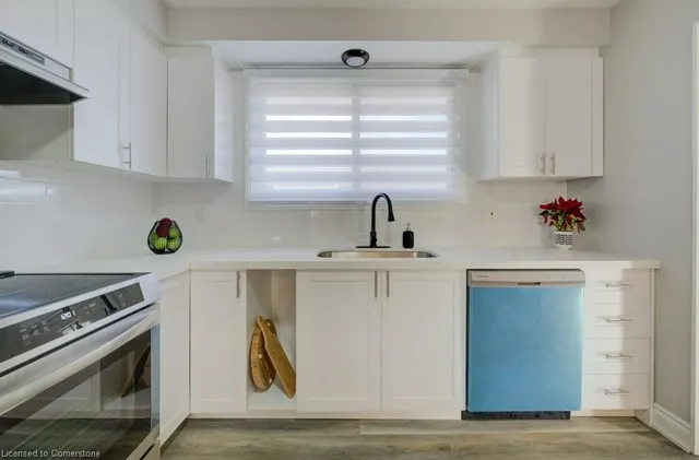 Additional image 14 of 582 Chamberlain Rd