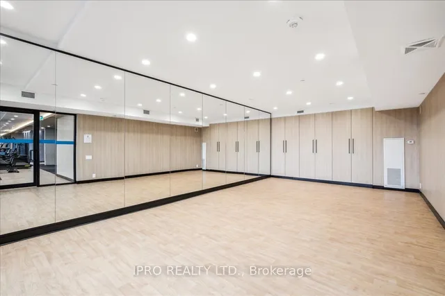 Additional image 33 of 2720 Dundas St Unit 201