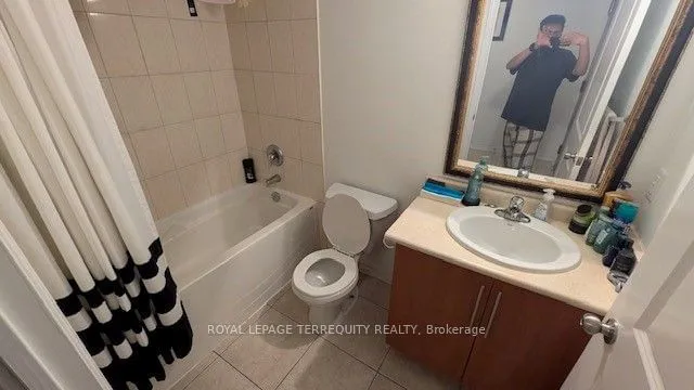 Additional image 11 of 6 Rosebank Dr Unit 16A