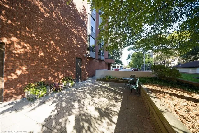 Additional image 23 of 49 Robinson St Unit 801