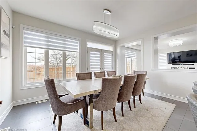 Additional image 16 of 4 Brigham Ave