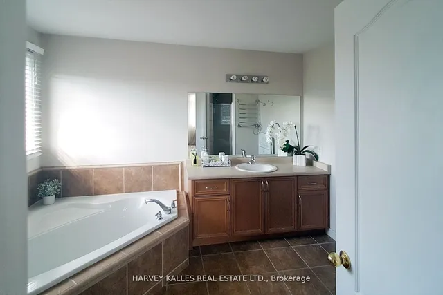 Additional image 8 of 4055 Forest Run Ave Unit 69