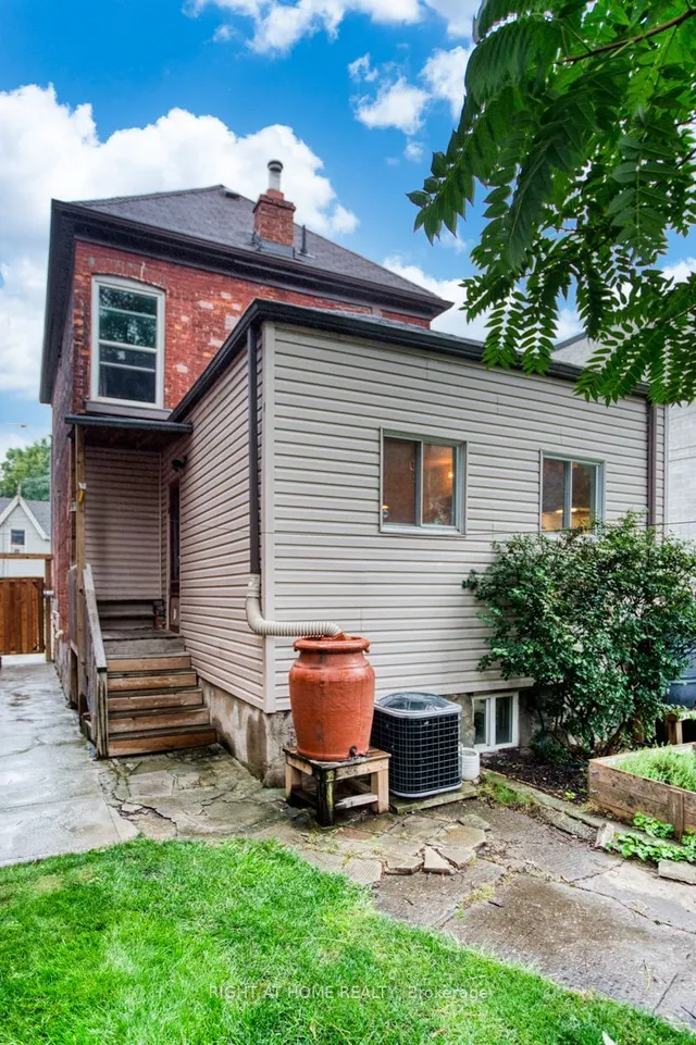 Additional image 32 of 176 Wilson St