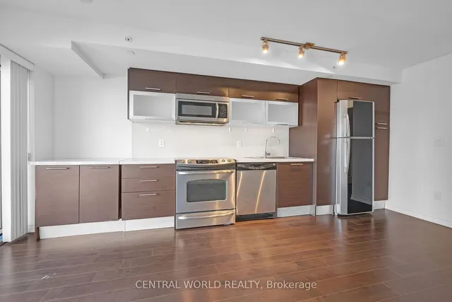 Additional image 6 of 386 Yonge St Unit 1113