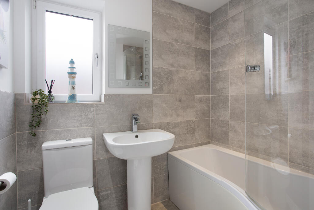 Additional image 7 of Crosspaths, Harpenden, AL5