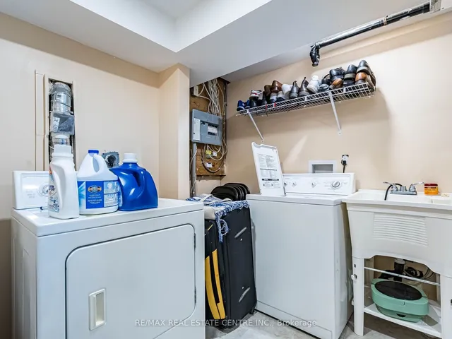 Additional image 33 of 1 Royalwood Cres Unit 58