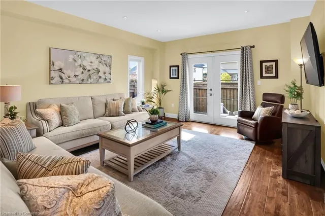 Additional image 8 of 412 Annalee Dr