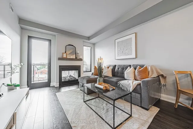 Additional image 7 of 181 James St Unit 402