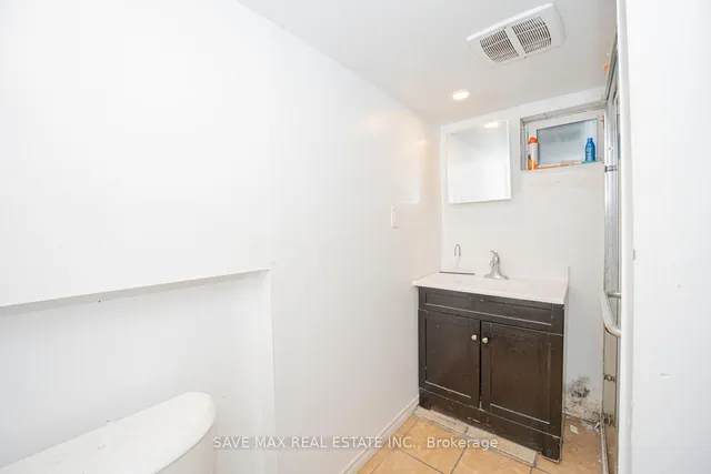 Additional image 38 of 23 lyndhurst St