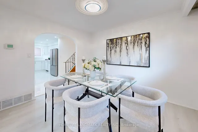 Additional image 31 of 552 Queen Victoria Dr