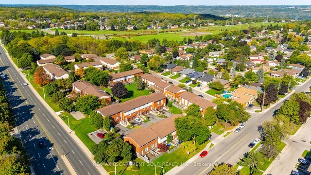 Additional image 39 of 202 LAVINA Cres Unit 10