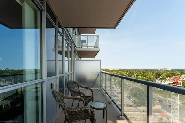 Additional image 20 of 2087 FAIRVIEW St Unit 1304