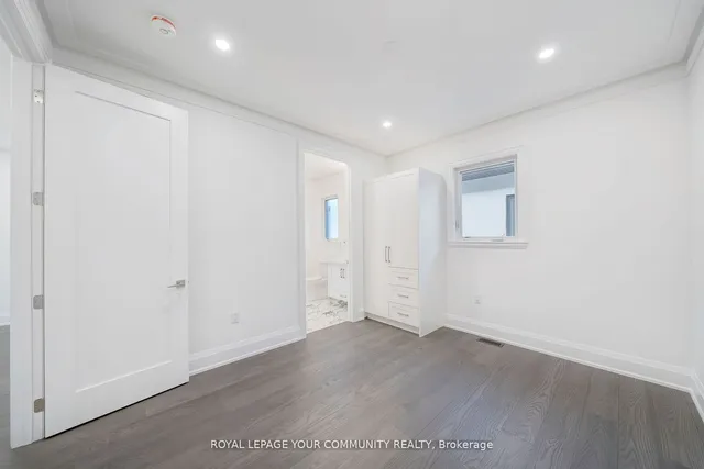 Additional image 19 of 19 Antonio Crt Unit 3B