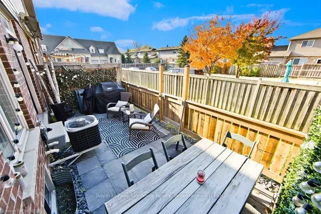 Additional image 22 of 5056 NEW St Unit 21