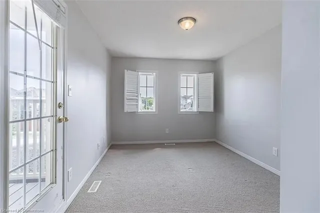 Additional image 15 of 1780 Lampman Ave