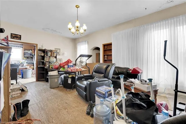 Additional image 27 of 1221 Binbrook Rd